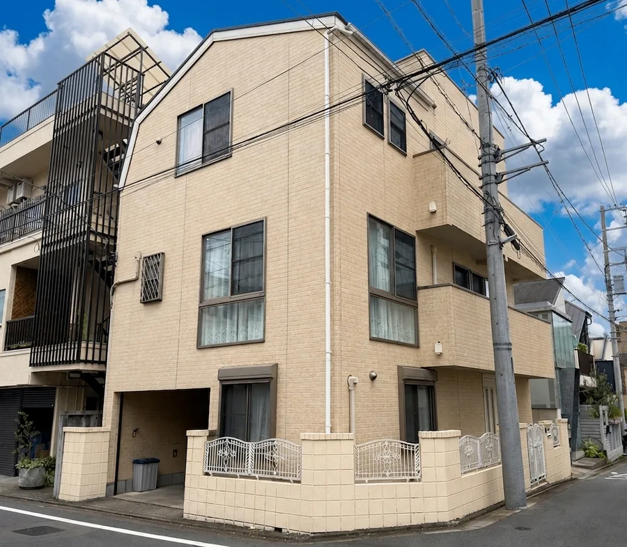 Third-party listing photograph 3 for Nakameguro · Tokyo